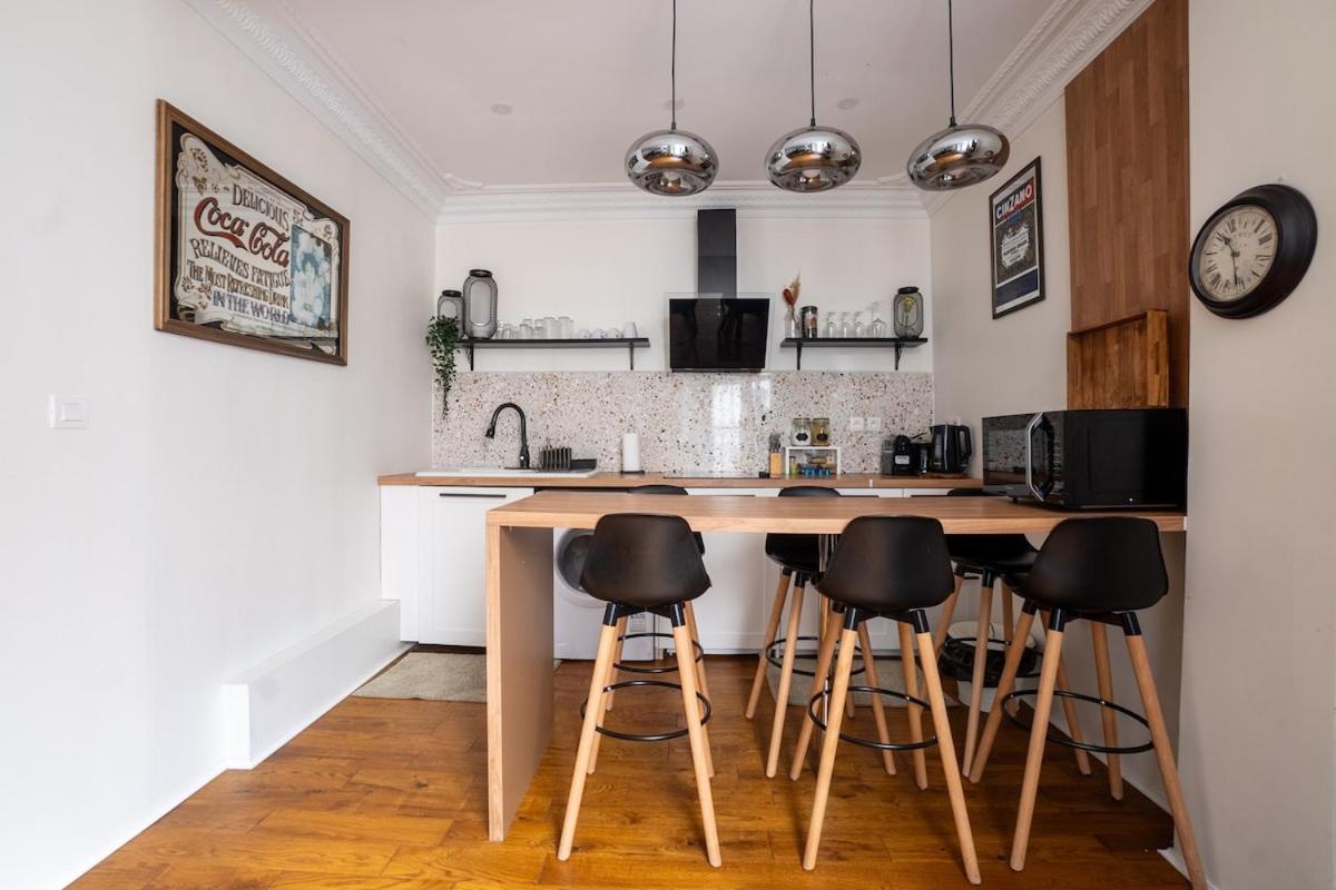 Appartement 2 Etages Paris - Metro 9 Grands Boulevards - Folies Bergeres Luaran gambar